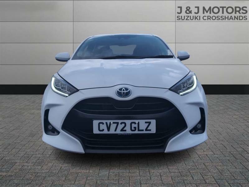 Toyota Yaris 1.5 Hybrid Design Cvt - 2022 72 CV72GLZ White #2