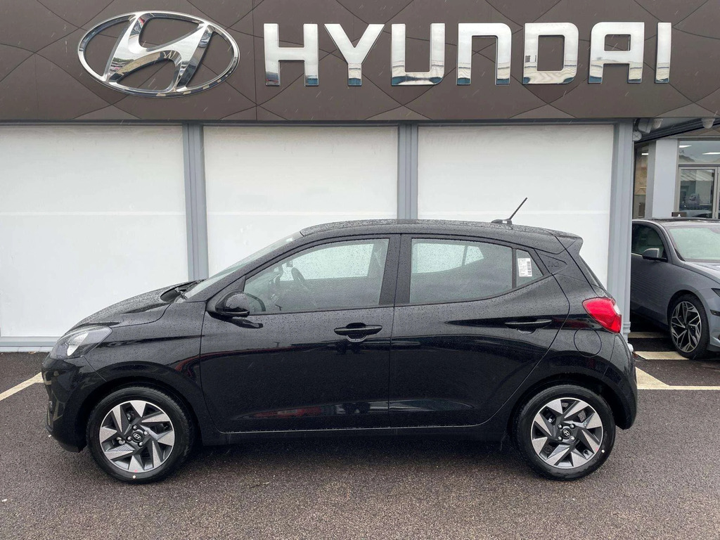 Hyundai I10 1.2 79 Advance Nav Black #2