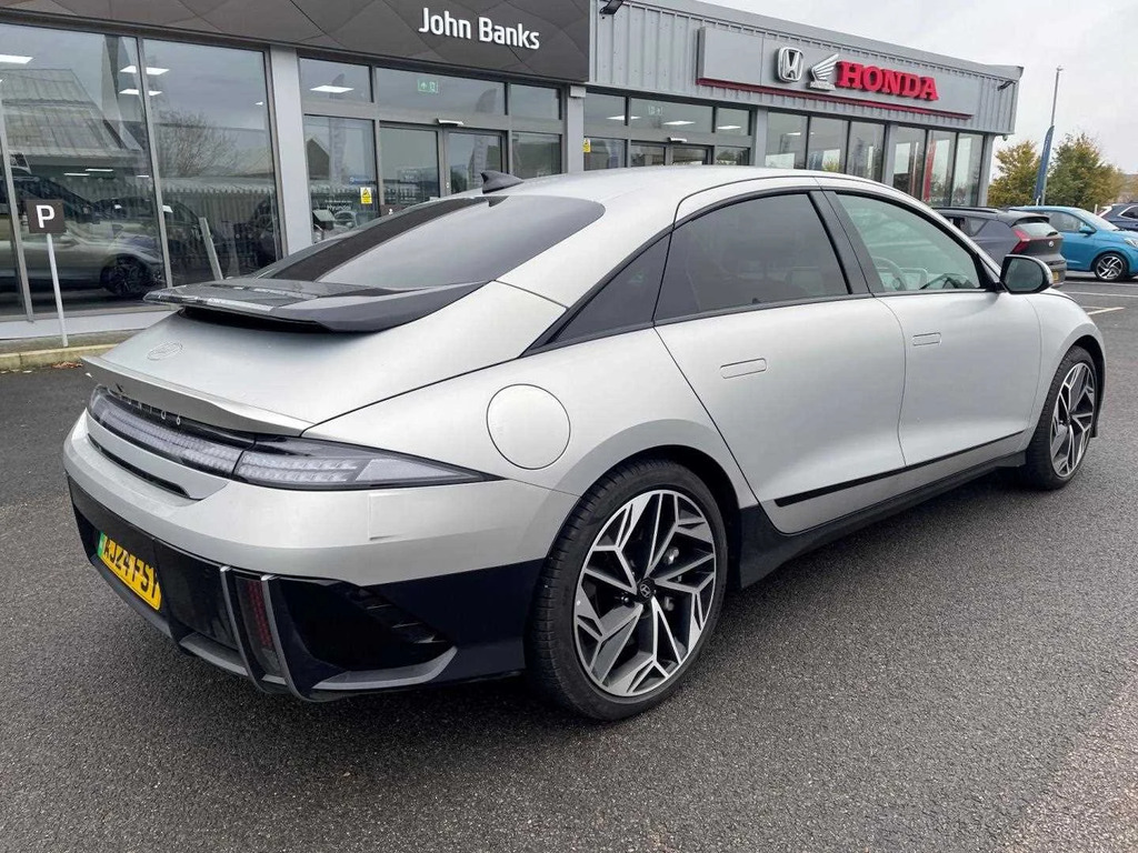 Hyundai Ioniq 6 168Kw Premium 77Kwh Gold #5