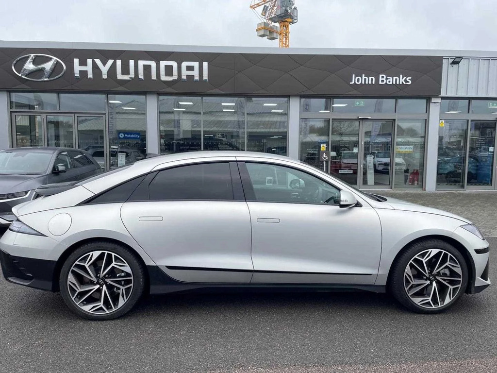 Hyundai Ioniq 6 168Kw Premium 77Kwh Gold #6