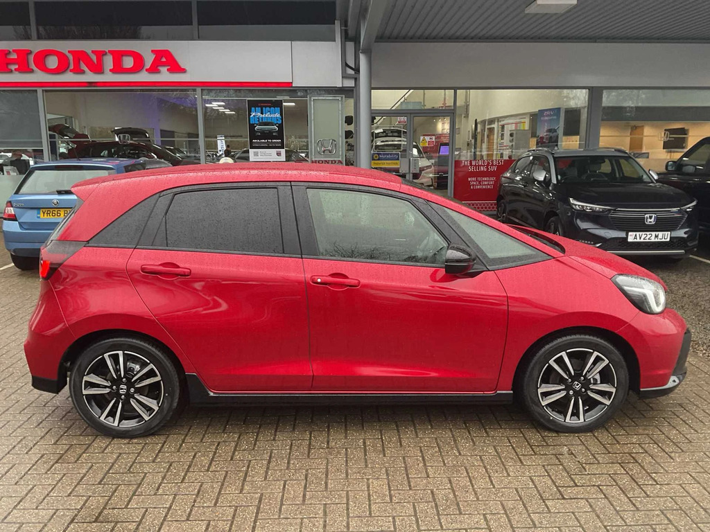 Honda Jazz 1.5 I-mmd Hybrid Advance Sport Ecvt Red #5
