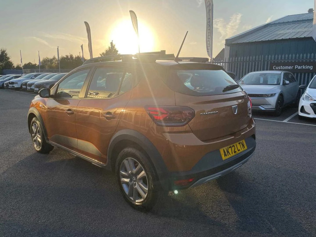 Dacia Sandero Stepway 1.0 Tce Bi-fuel Comfort AK72LTN Orange #4