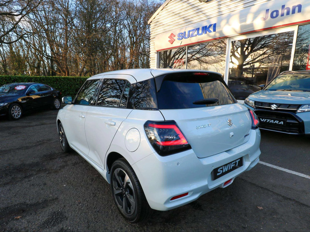 Suzuki Swift Hat 1.2 Mild Hybrid Ultra AY75MZV White #3