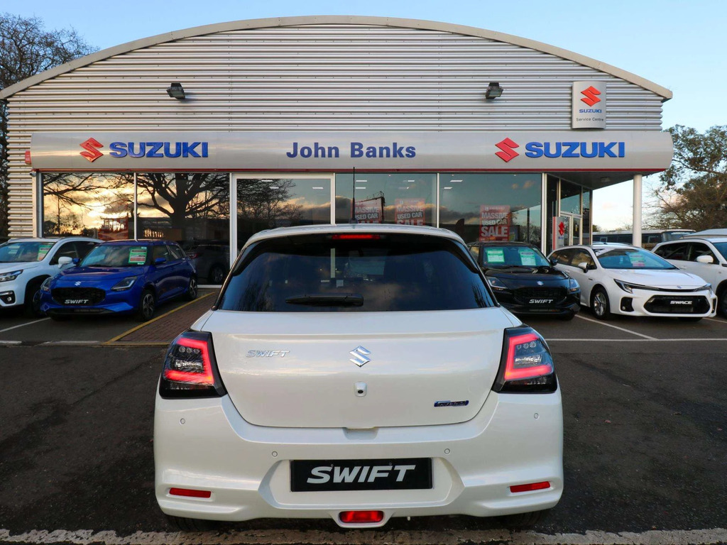 Suzuki Swift Hat 1.2 Mild Hybrid Ultra AY75MZV White #6