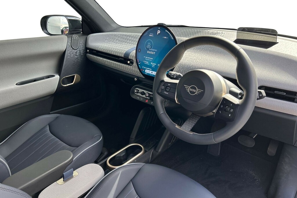 Mini Hatch Cooper E ST74TLX White #6