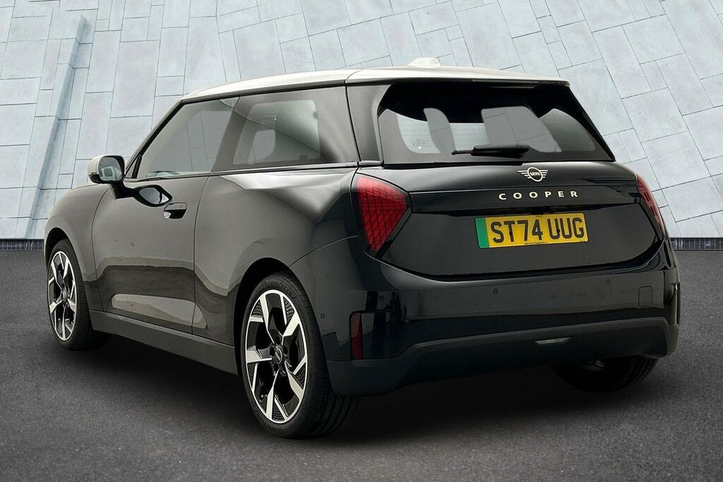 Mini Hatch Cooper E ST74UUG Black #2