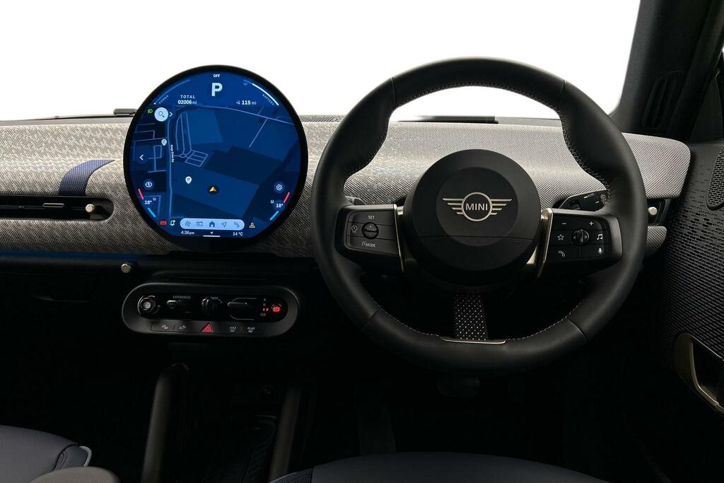 Mini Hatch Cooper E ST74UUG Black #5