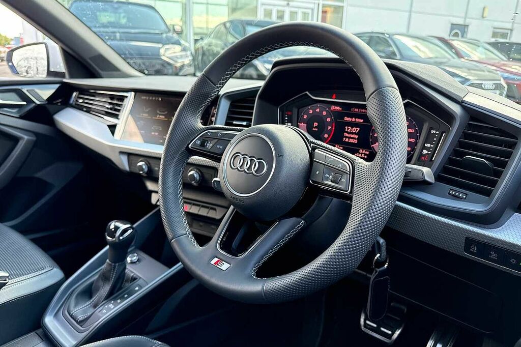 Audi A1 30 Tfsi S Line S Tronic SY25VMT White #6
