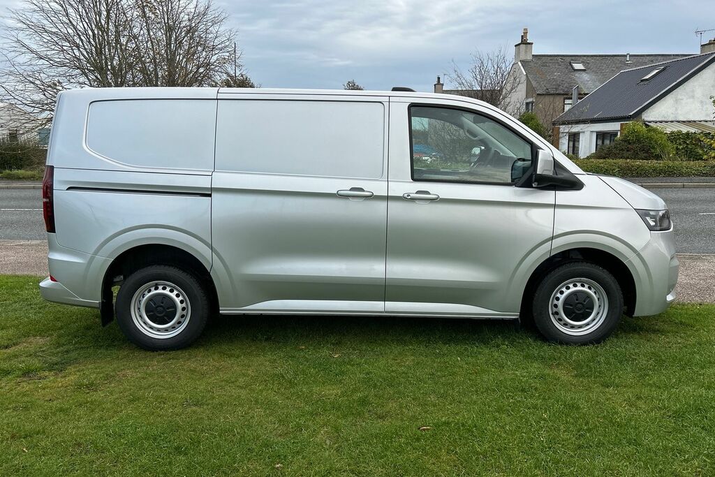 Volkswagen Transporter 2.0 Tdi 150 Commerce Plus Van 4Motion SV75XFM Grey #4