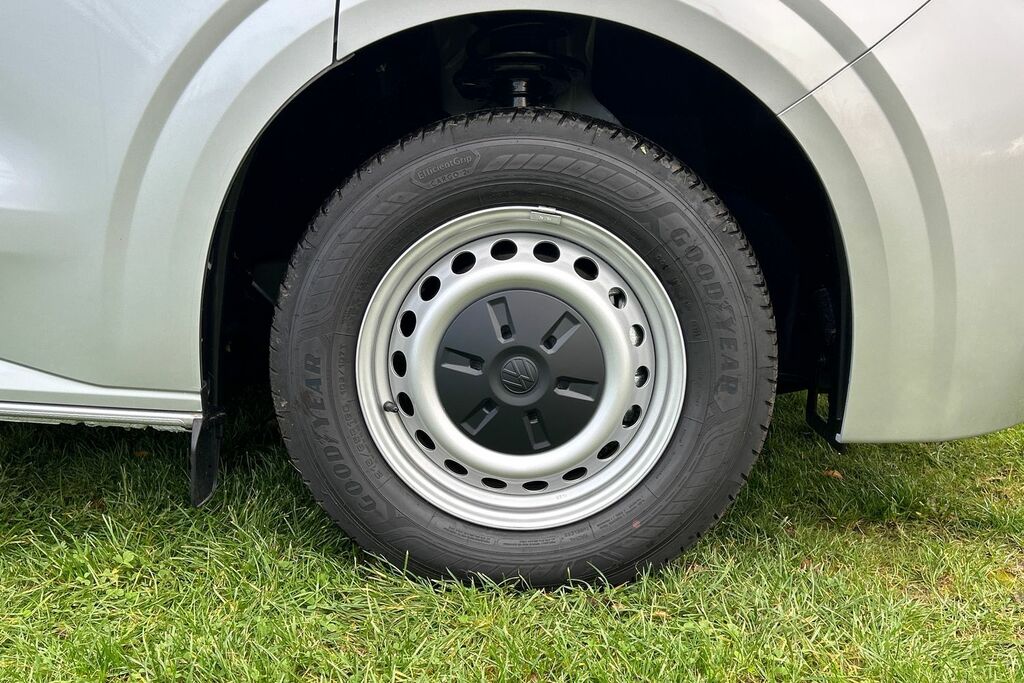 Volkswagen Transporter 2.0 Tdi 150 Commerce Plus Van 4Motion SV75XFM Grey #5