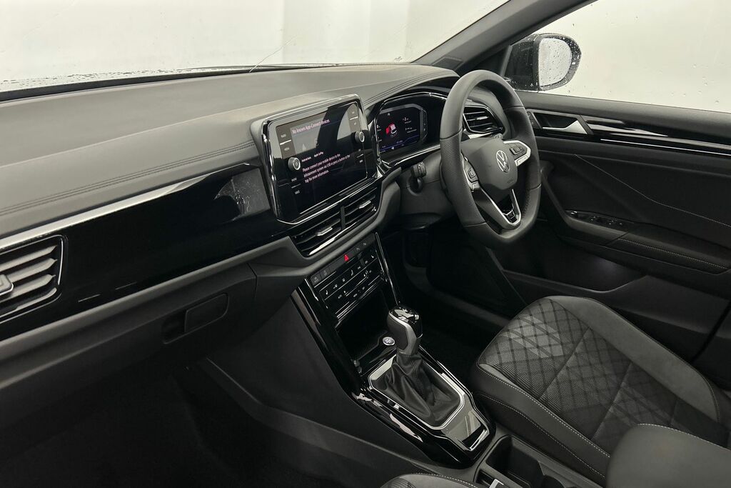 Volkswagen T-Roc 1.5 Tsi Black Edition Dsg SV75WYU Black #2