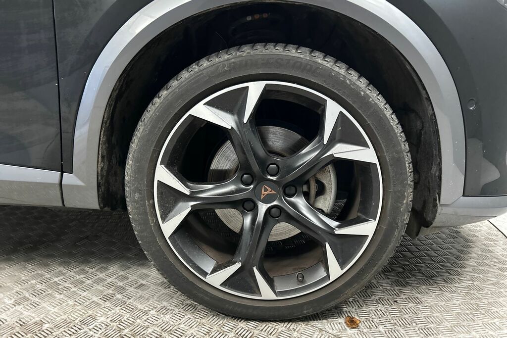 Cupra Formentor 1.5 Tsi 150 V2 Black #5