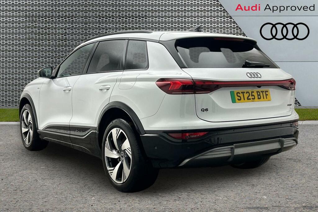 Audi Q6 E-Tron Q6 Suv S Line E-tron Quattro 285,00 Kw ST25BTF White #3