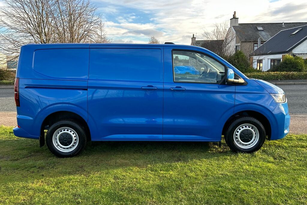 Volkswagen Transporter 2.0 Tdi 150 Commerce Plus Van 4Motion SV75KFT Blue #4