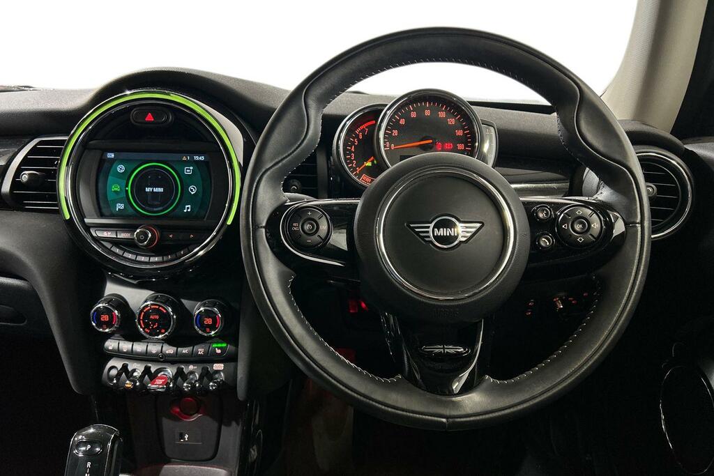 Mini Hatch 3-Door Cooper Exclusive YB70KVY Blue #5