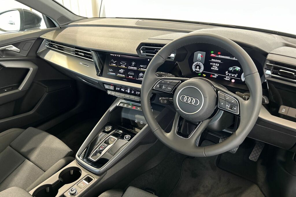 Audi A3 Sport 40 Tfsi E 204 Ps S Tronic SW25OEZ Grey #6