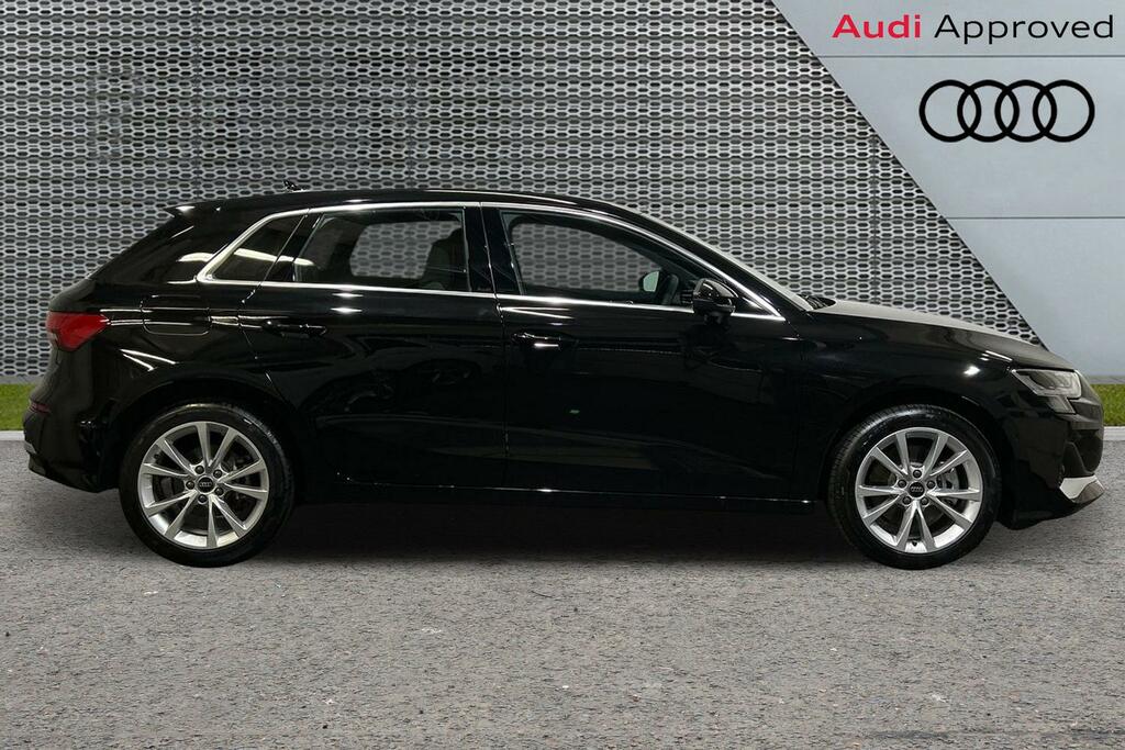 Audi A3 Sport 40 Tfsi E 204 Ps S Tronic SW25OFA Black #4