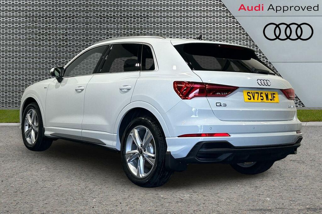 Audi Q3 S Line 35 Tfsi 150 Ps S Tronic SV75WJF White #3