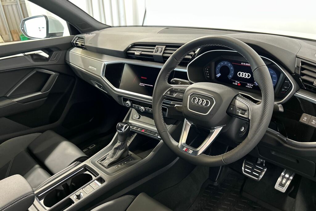 Audi Q3 S Line 35 Tfsi 150 Ps S Tronic SV75WJF White #6