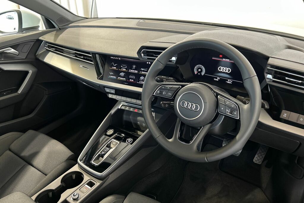 Audi A3 Sport 30 Tfsi 116 Ps S Tronic SW25OEX White #6