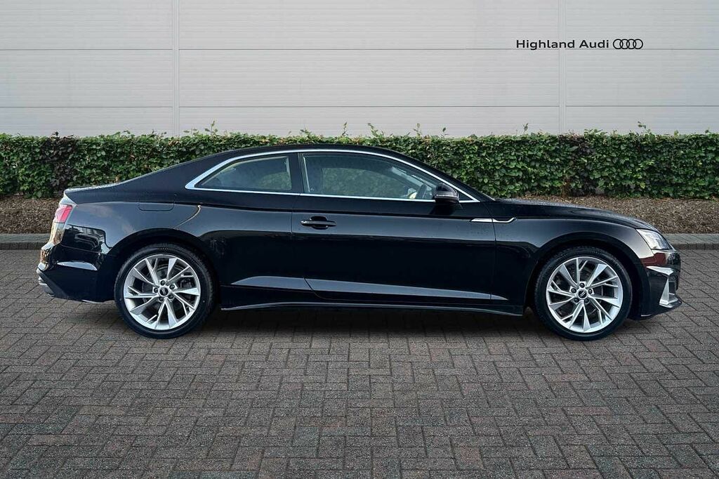 Audi A5 Coup Sport 35 Tfsi S Tronic SY22RVU Black #4
