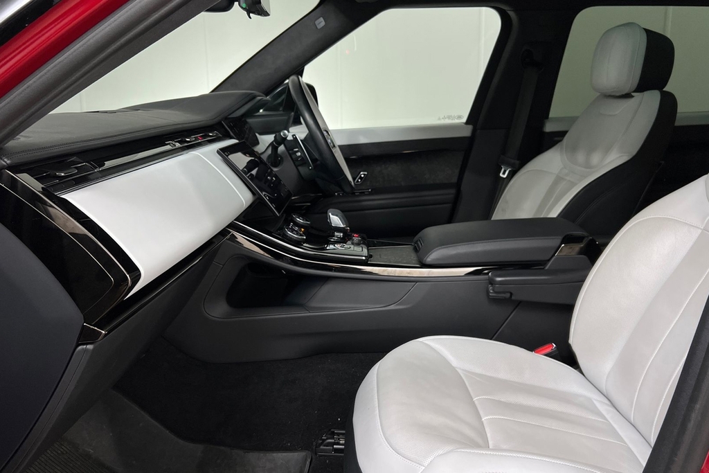 Land Rover Range Rover Sport D350 First Edition SL72NNC Red #3