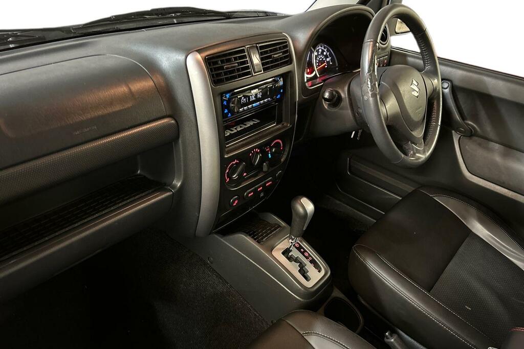 Suzuki Jimny 1.3 Vvt Sz4 Suv 4Wd Euro 6 85 Ps Black #6