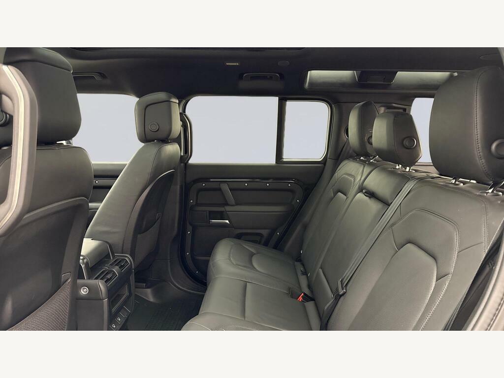 Land Rover Defender 110 P300e X-dynamic Hse Black #4