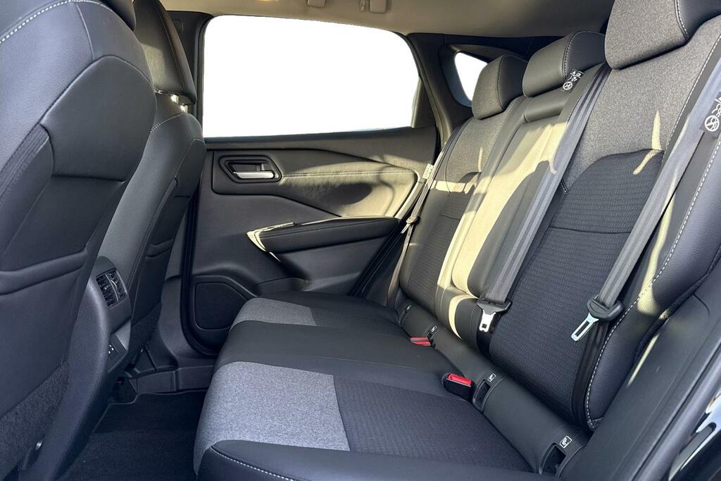 Nissan Qashqai E-power N-connecta SV25ZZX Black #4