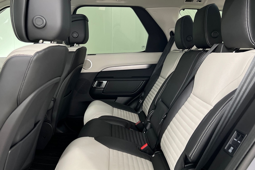 Land Rover Discovery D350 Dynamic Hse Blue #4