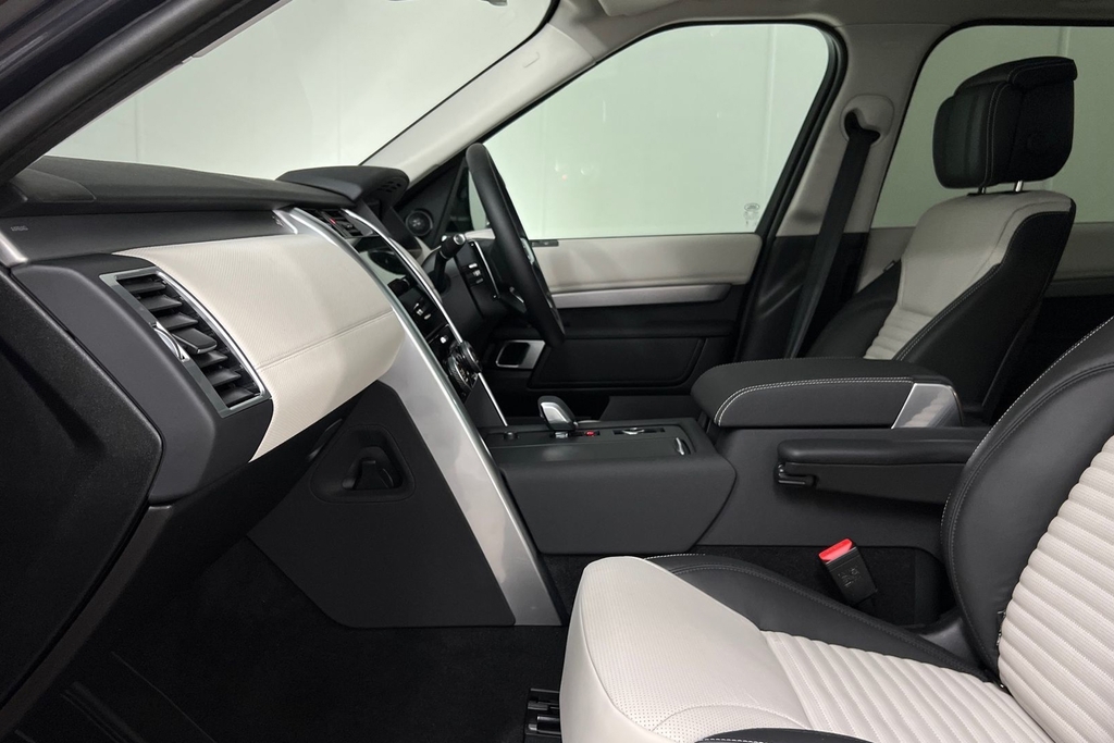Land Rover Discovery D350 Dynamic Hse Blue #3