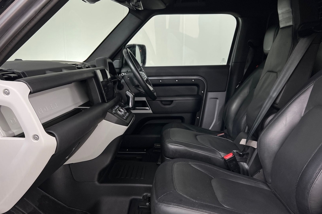 Land Rover Defender 90 D300 Hard Top X-dynamic Hse LF73REJ Grey #3