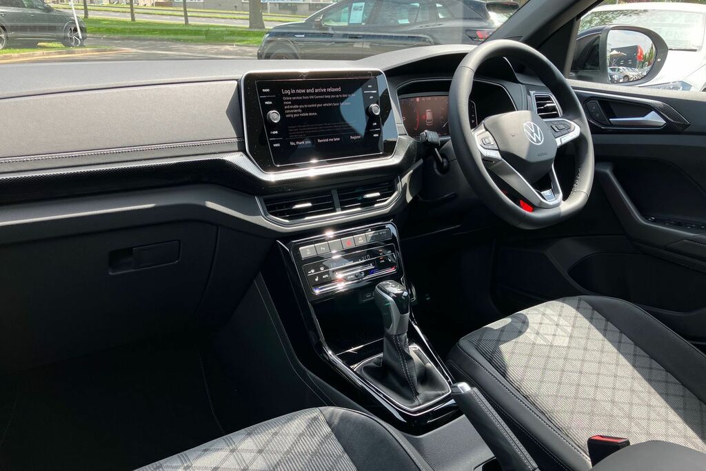 Volkswagen T-Cross 1.0 Tsi Black Edition Dsg SL25YCV Silver #3