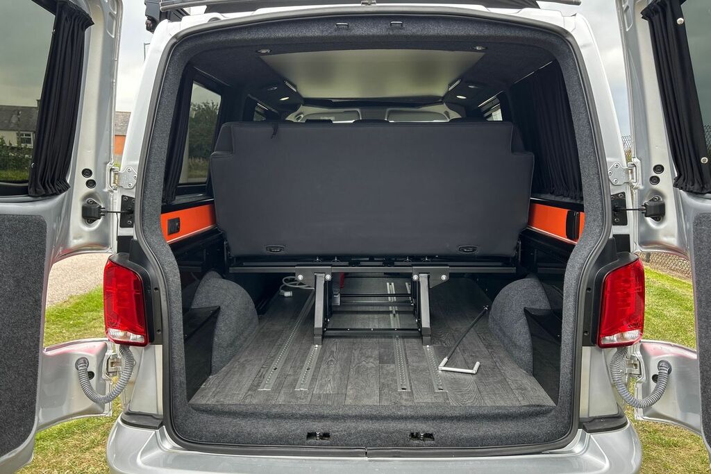 Volkswagen Transporter 2.0 Tdi Camperking Pursuit 4 Swb110 GJ22OHZ Silver #5