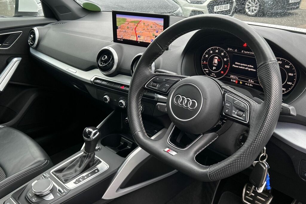 Audi Q2 S Line 35 Tfsi 150 Ps S Tronic AV72WSJ White #6