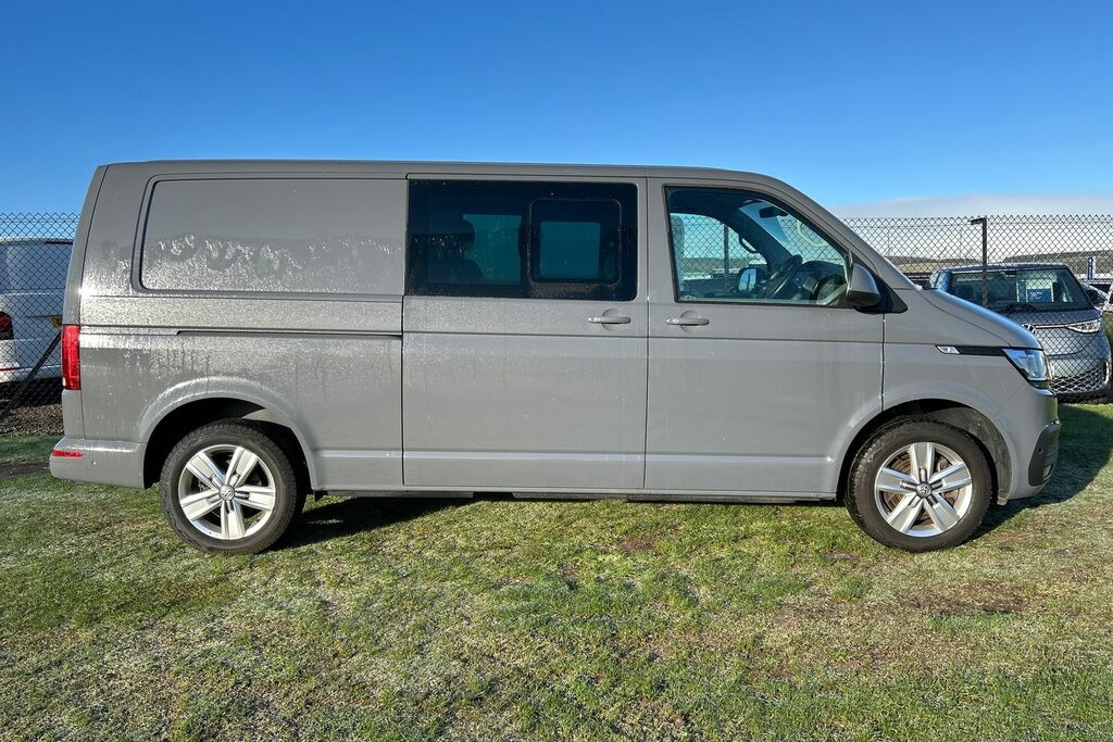 Volkswagen Transporter 2.0 Tdi 150 Highline Kombi Van SV24XSW Grey #4