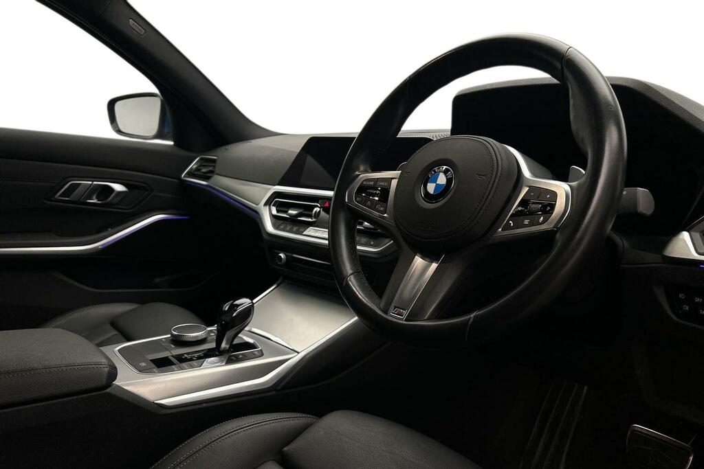 BMW 3 Series 320I M Sport Saloon HK70UHW Blue #6