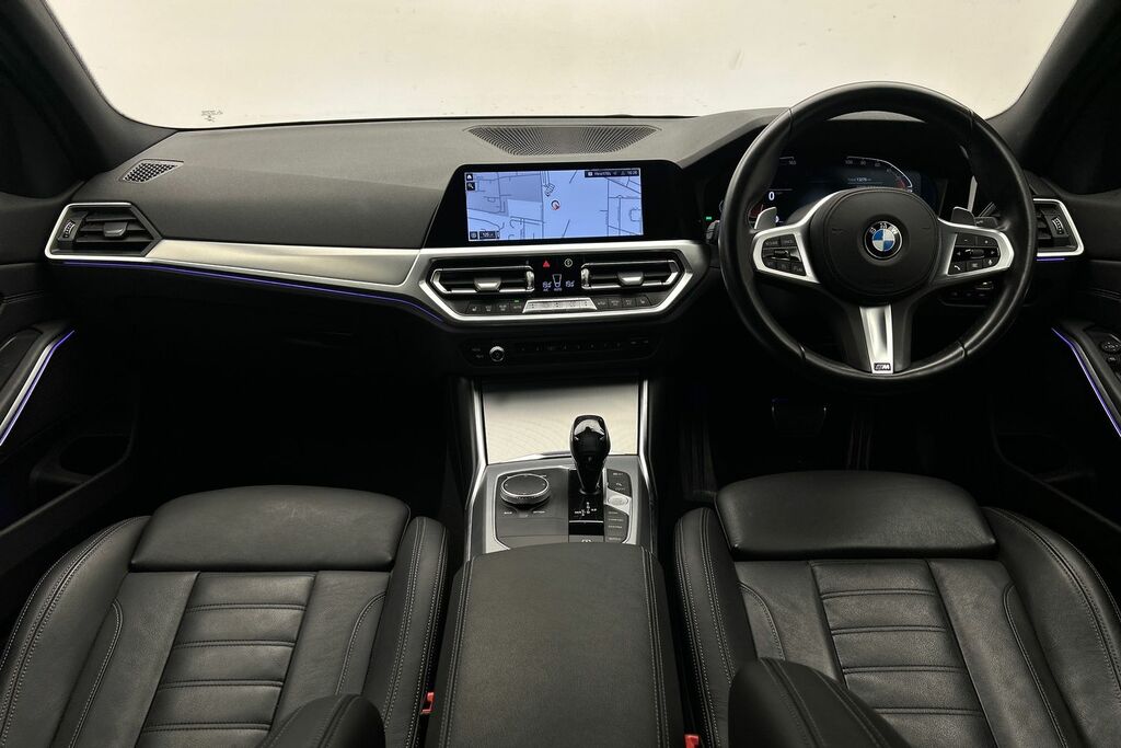 BMW 3 Series 320I M Sport Saloon HK70UHW Blue #4