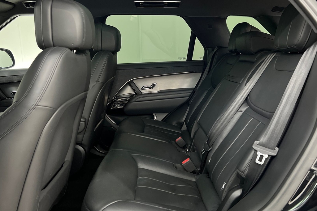 Land Rover Range Rover Sport D300 Dynamic Se SM23ABZ Black #4