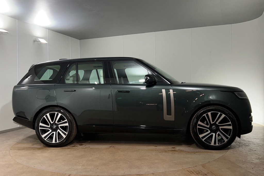 Land Rover Range Rover D300 Hse SL73XKC Green #5