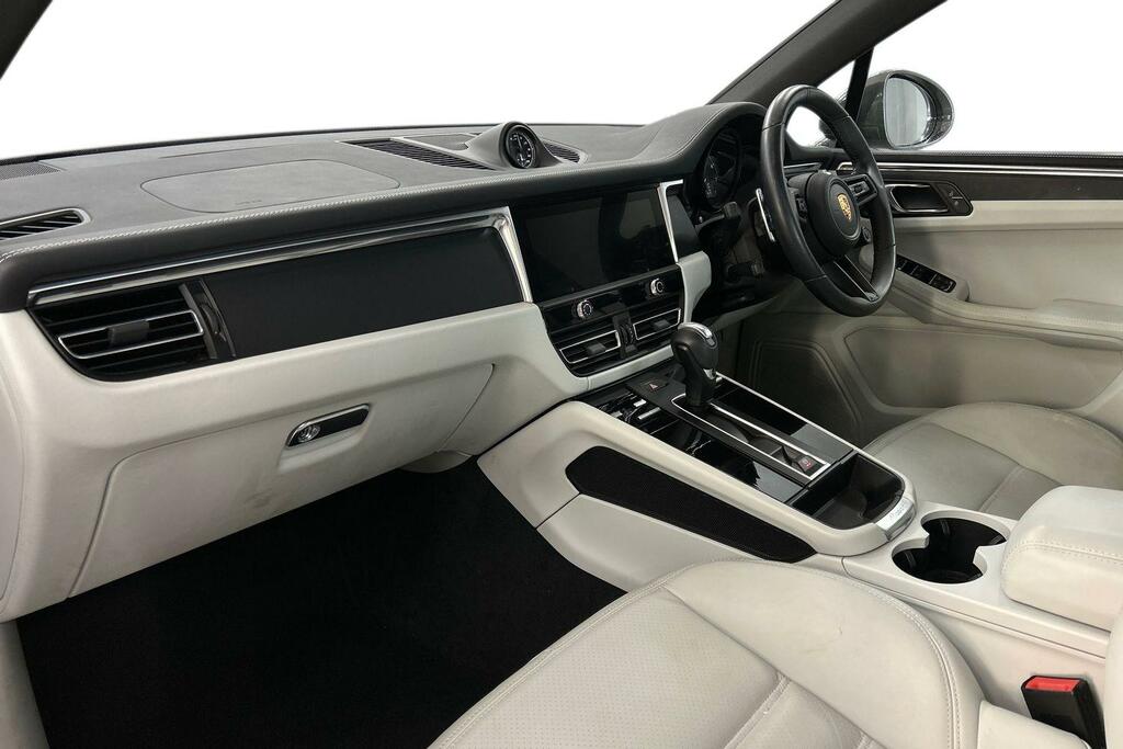 Porsche Macan T Pdk HF72SYG Grey #2