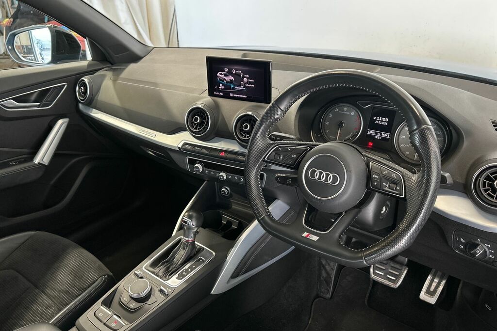Audi SQ2 Black Edition Tfsi 300 Ps S Tronic SW69DJU Blue #6