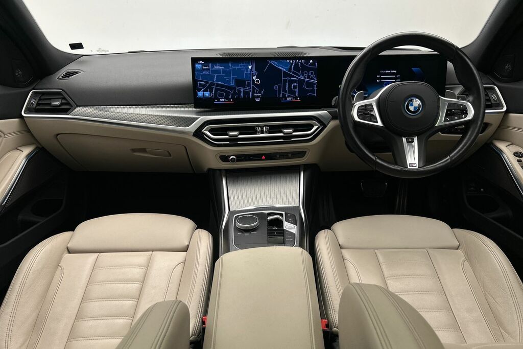BMW 3 Series 330E Xdrive M Sport Touring LJ72GTW Blue #4