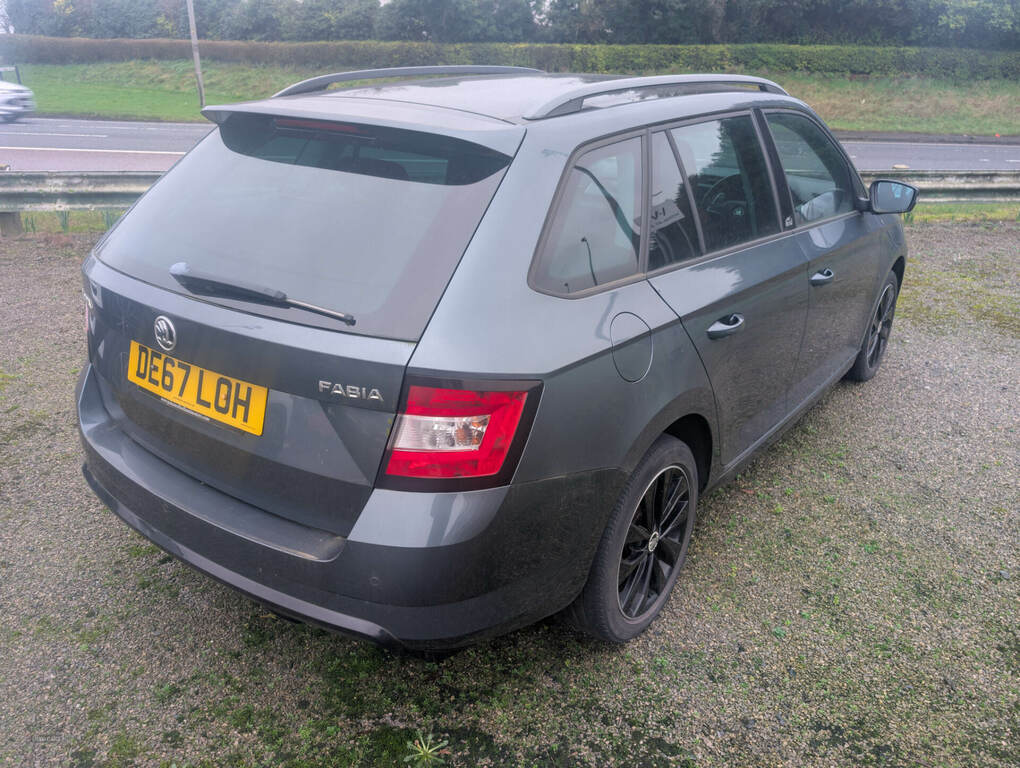 Skoda Fabia 1.0 Tsi 110 Monte Carlo DE67LOH Grey #5