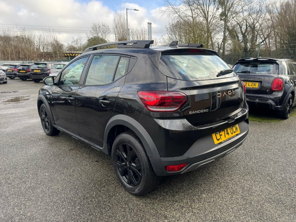 Dacia Sandero Stepway 1L Extreme CF74OCM Black #2