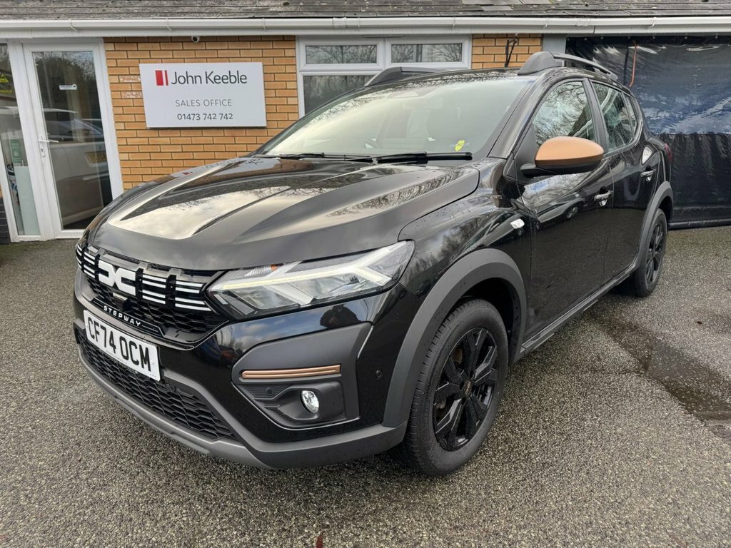 Dacia Sandero Stepway 1L Extreme Black