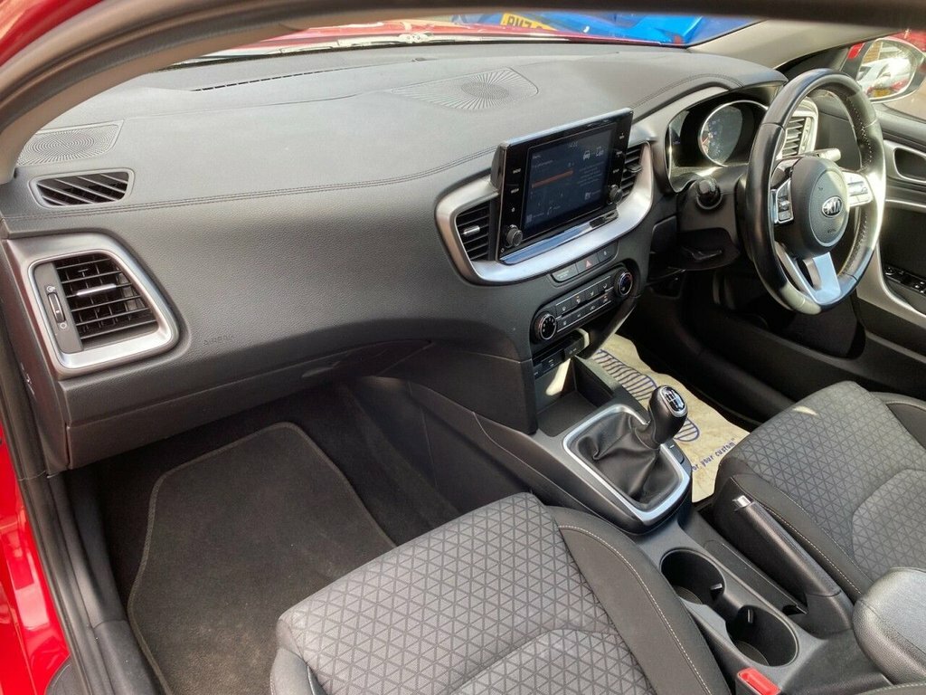 Kia Ceed 1L 2 PK21LDA Red #4