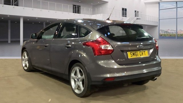 Ford Focus Titanium X 148 Brown #3
