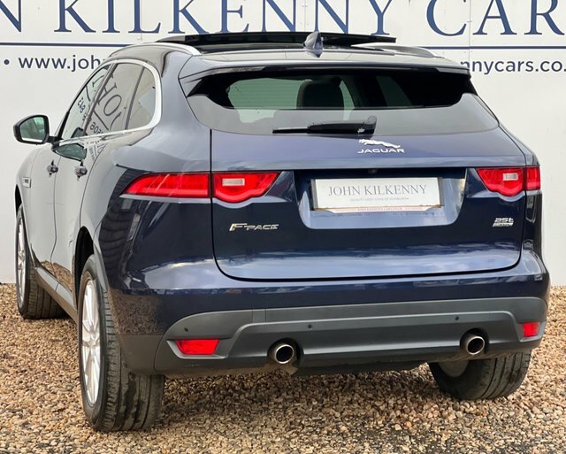 Jaguar F-Pace P250i Portfolio Suv LT68DYM Blue #4