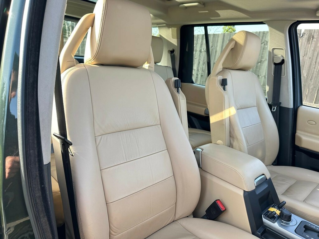 Land Rover Discovery Se Grey #12